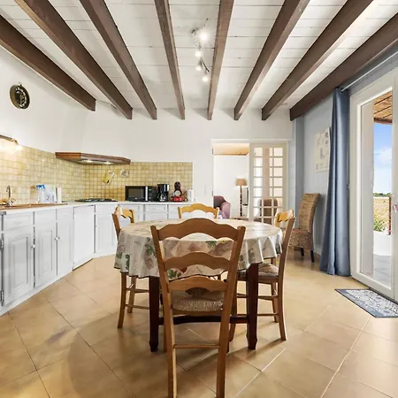 Maison A La Campagne Dans Le Gard Feriehus *