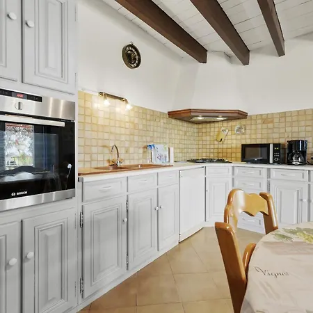 Maison A La Campagne Dans Le Gard سان جيل