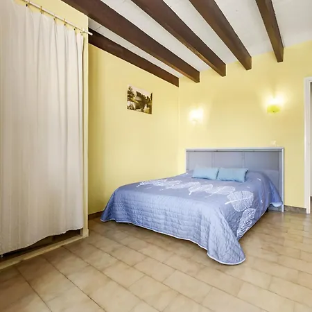 Maison A La Campagne Dans Le Gard *