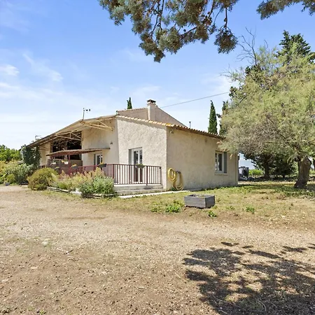 Maison A La Campagne Dans Le Gard بيت للعطل *